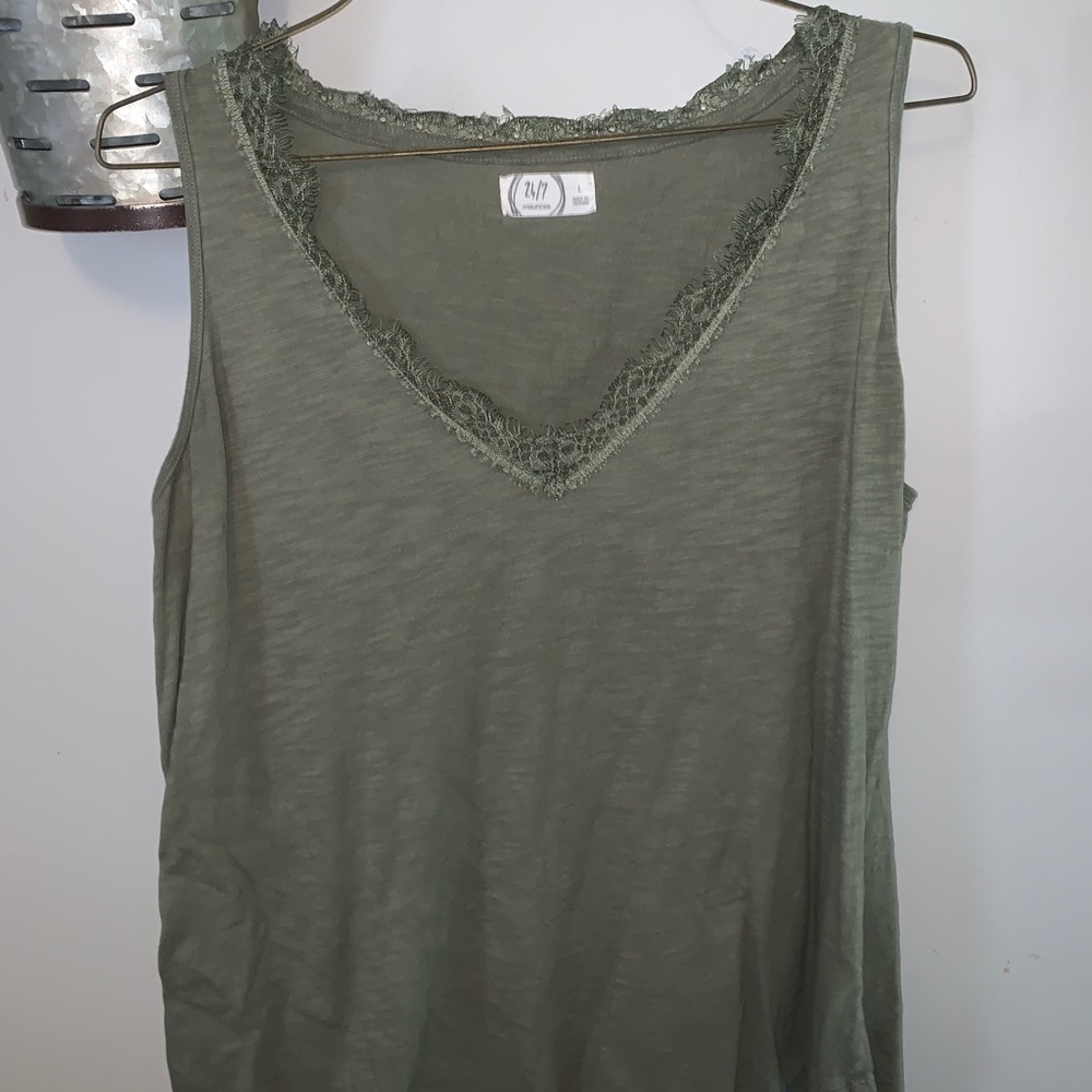 Lace v neck tank top